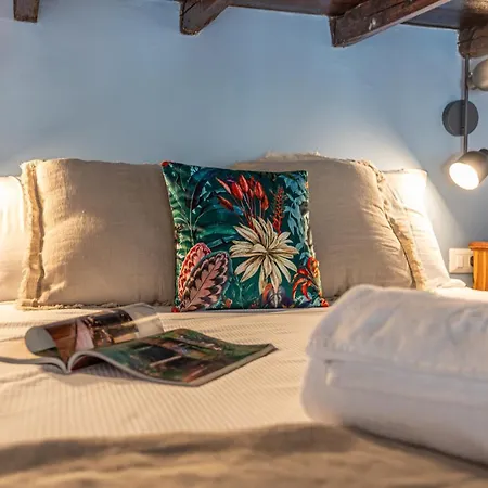 Demetra - Little Loft A Trastevere * Rome